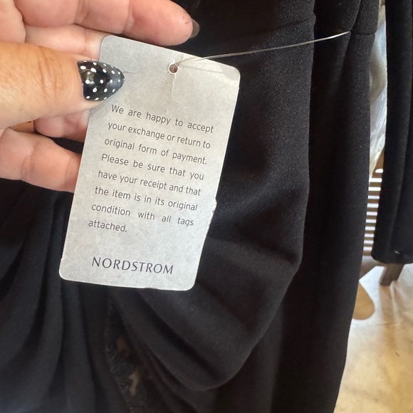 Tadashi Shoji Black Lace Long Sleeve Dress - Picture 6 of 7